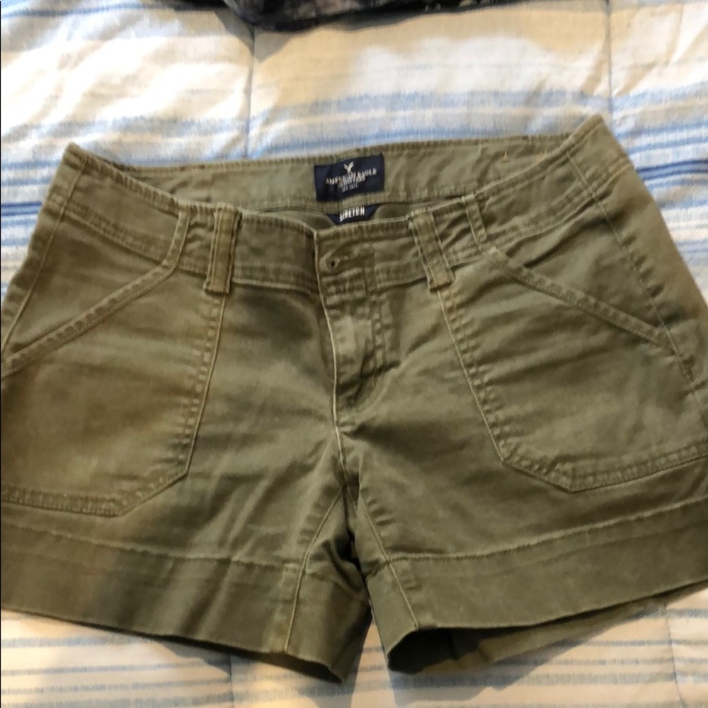 American Eagle 🦅 Shorts